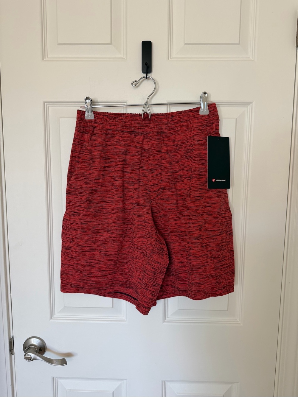 NWT Lululemon Pace Breaker Short 9" *Linerless, M